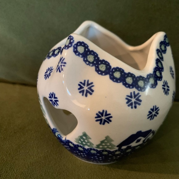 Christmas polish pottery wax melter snowing cozy home - Picture 3 of 10